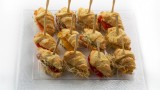mini croason with salmon goat chees and pepper